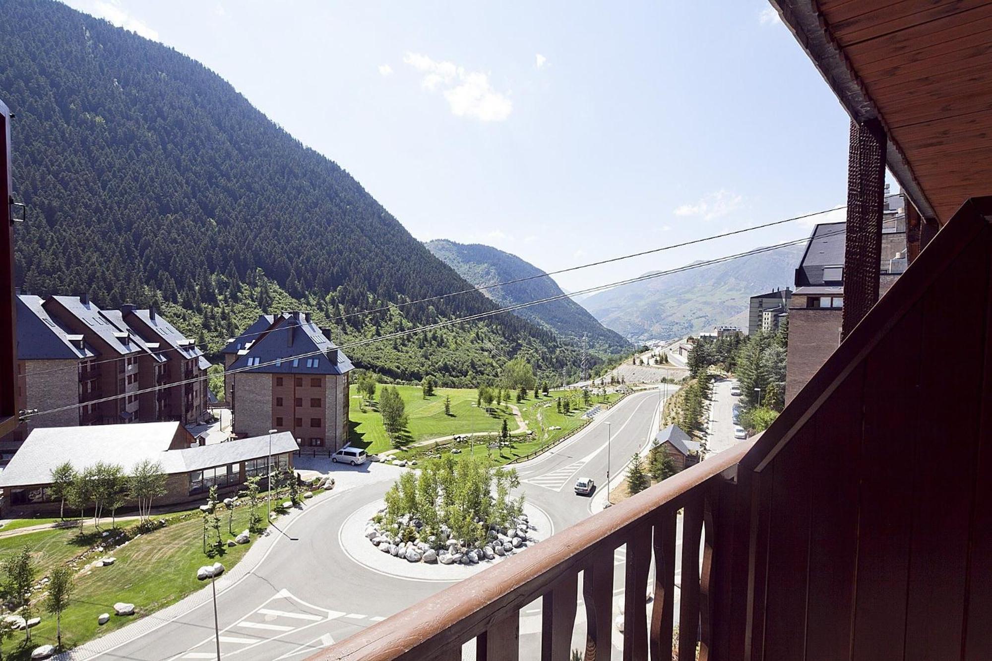 Luderna - Apartamento Con Terraza Bonaigua B2 Salient Baqueira Beret Kültér fotó