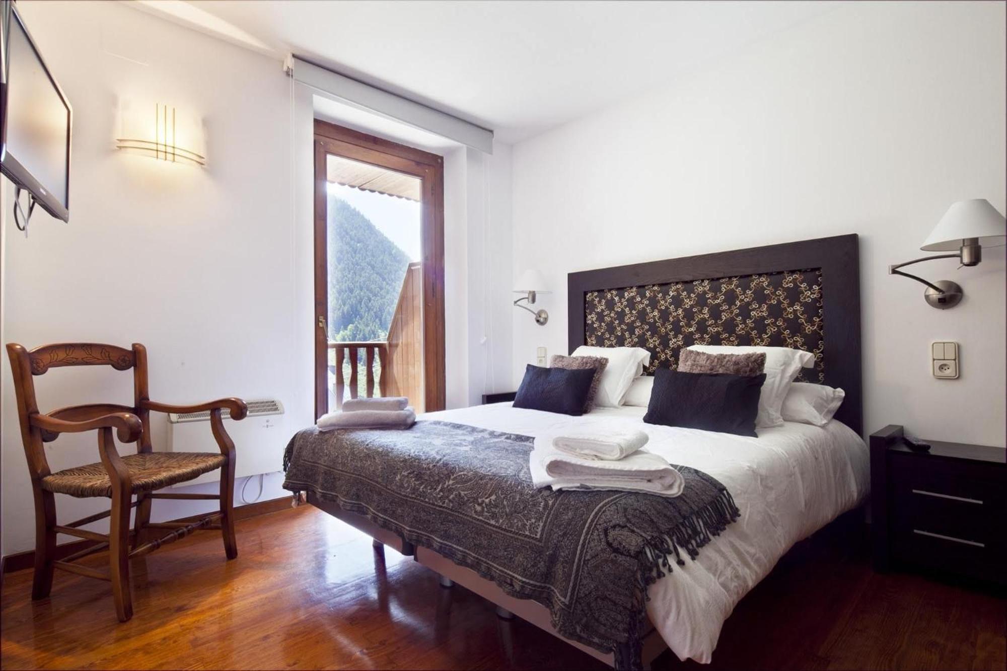 Luderna - Apartamento Con Terraza Bonaigua B2 Salient Baqueira Beret Kültér fotó